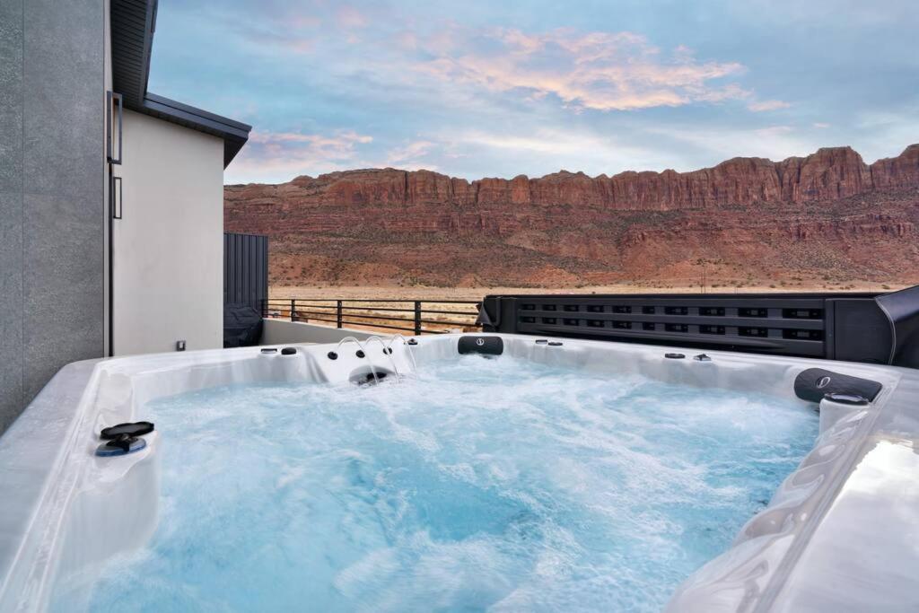 Vizcaya #5 - Moab'S Newest Luxury Rental With Private Hot Tub Экстерьер фото